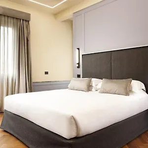 Floren Hotel פירנצה