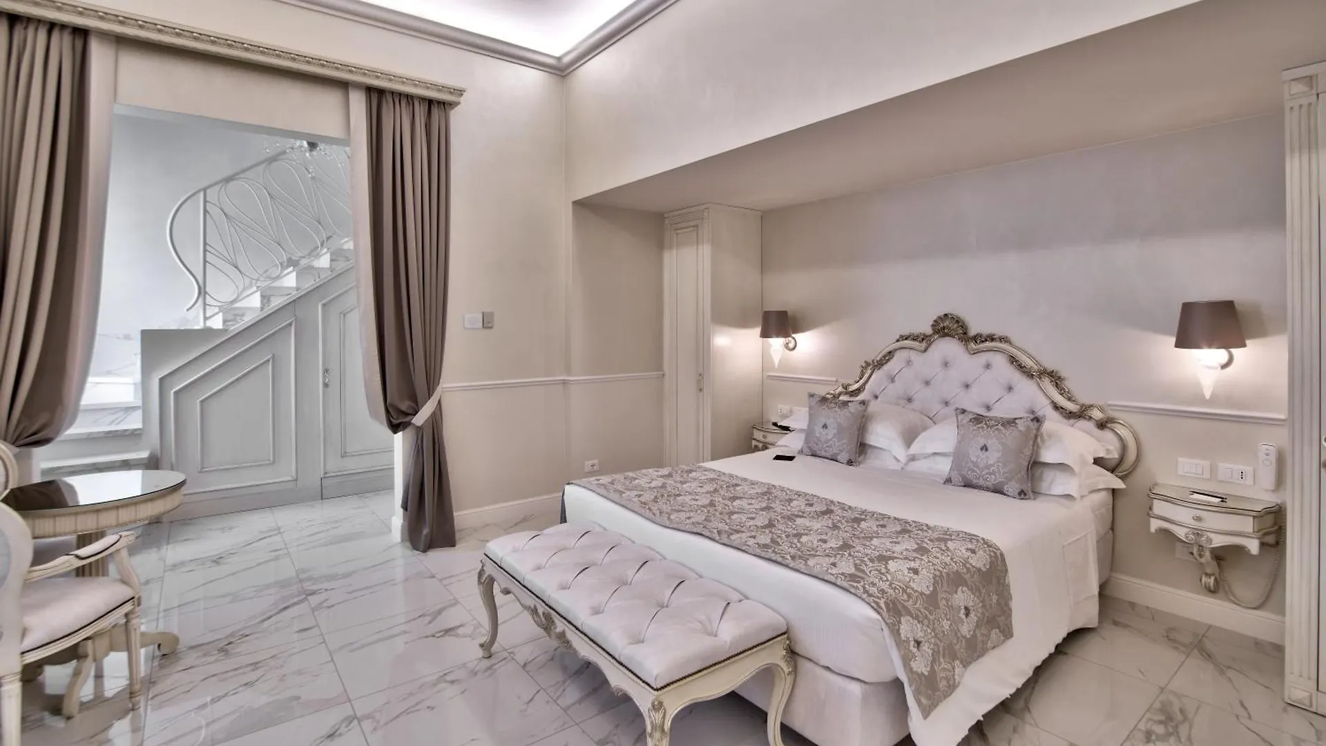 The Moon Boutique Hotel & Spa Florence